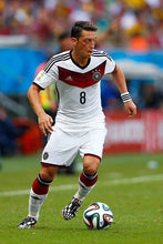 Cargar imagen en el visor de la galería, Camiseta Alemania 2014 Kroos Talla S

