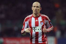 Cargar imagen en el visor de la galería, Camiseta Bayern Munich 2010-11 10 Robben
