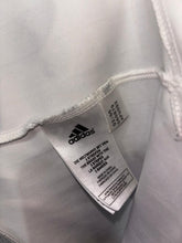 Cargar imagen en el visor de la galería, Camiseta Real Madrid 2006-07

