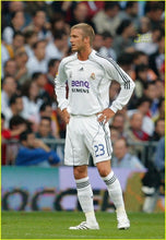 Cargar imagen en el visor de la galería, Camiseta Real Madrid 2006-07
