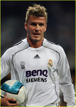 Cargar imagen en el visor de la galería, Camiseta Real Madrid 2006-07
