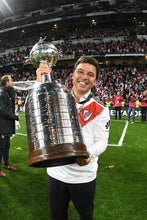 Cargar imagen en el visor de la galería, Camiseta River, mi buen amigo
