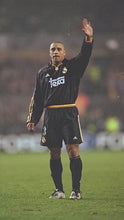 Cargar imagen en el visor de la galería, Camiseta Real Madrid 1999-00
