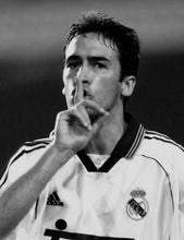 Cargar imagen en el visor de la galería, Camiseta Raúl, mi capitán
