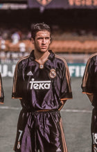 Cargar imagen en el visor de la galería, Camiseta Raúl, mi capitán
