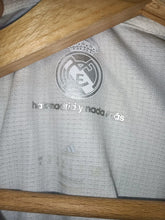 Cargar imagen en el visor de la galería, Camiseta Real Madrid 2015-16
