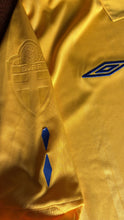 Cargar imagen en el visor de la galería, Camiseta Selección Suecia 2010. 10 Ibrahimovic Talla XL
