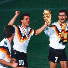 Cargar imagen en el visor de la galería, Camiseta Alemania 1990 M
