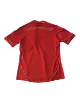 Cargar imagen en el visor de la galería, Camiseta Bayern Munich 2011- 12 S
