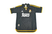 Cargar imagen en el visor de la galería, Camiseta Real Madrid 1999-00
