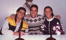 Cargar imagen en el visor de la galería, Chaqueta Real Madrid 1994-95 M

