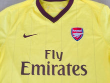 Cargar imagen en el visor de la galería, Camiseta visitante Arsenal 2010-11 XL
