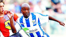Cargar imagen en el visor de la galería, camiseta Malaga 2002-03
