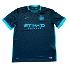 Cargar imagen en el visor de la galería, Camiseta visitante Manchester City 2015-16 M
