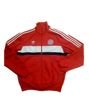 Cargar imagen en el visor de la galería, Chaqueta Retro Bayern Munich M
