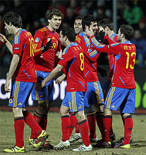 Cargar imagen en el visor de la galería, Camiseta selección española 2012 19 Llorente
